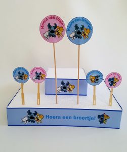 prikker geboorte traktatie Woezel en Pip